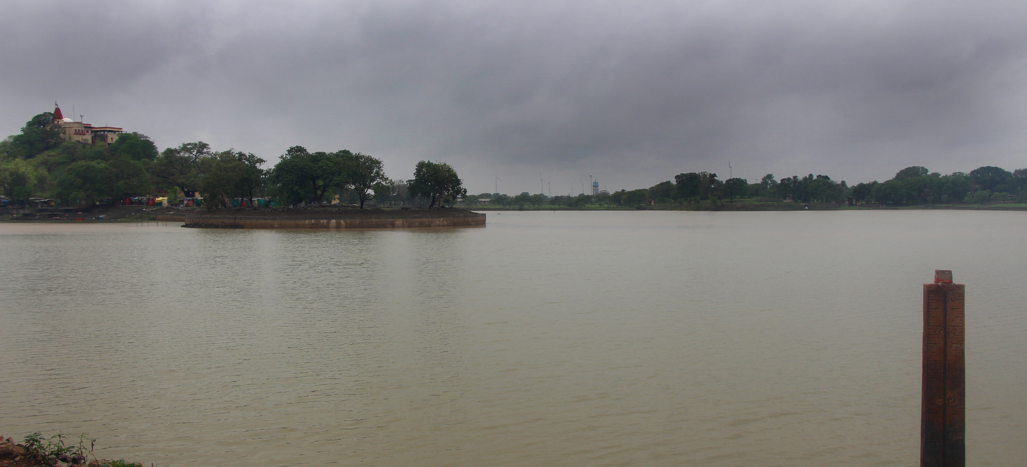 पिछले साल से तो उम्दा हैं जिले भर के तालाबों की स्थिति