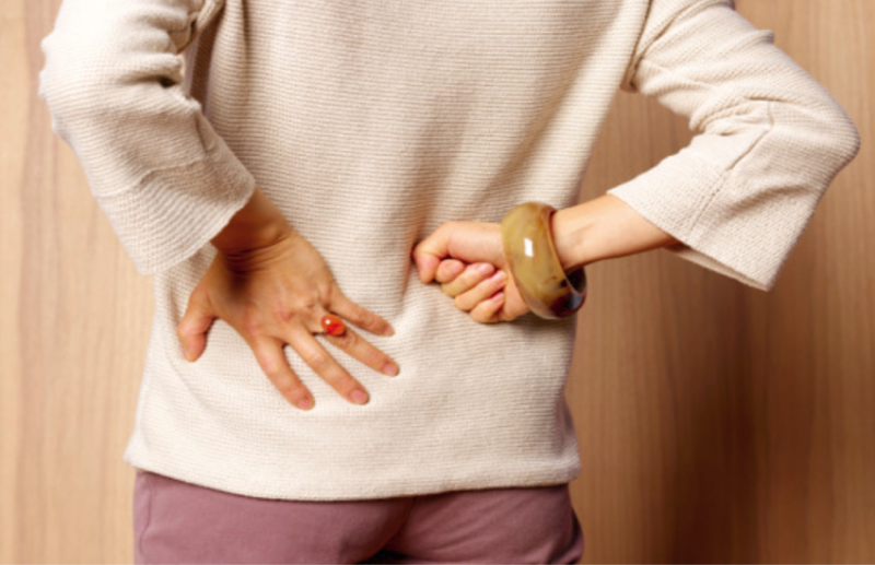 पेट के निचले भाग में दर्द हाे सकता है इस बीमारी का सकेंत