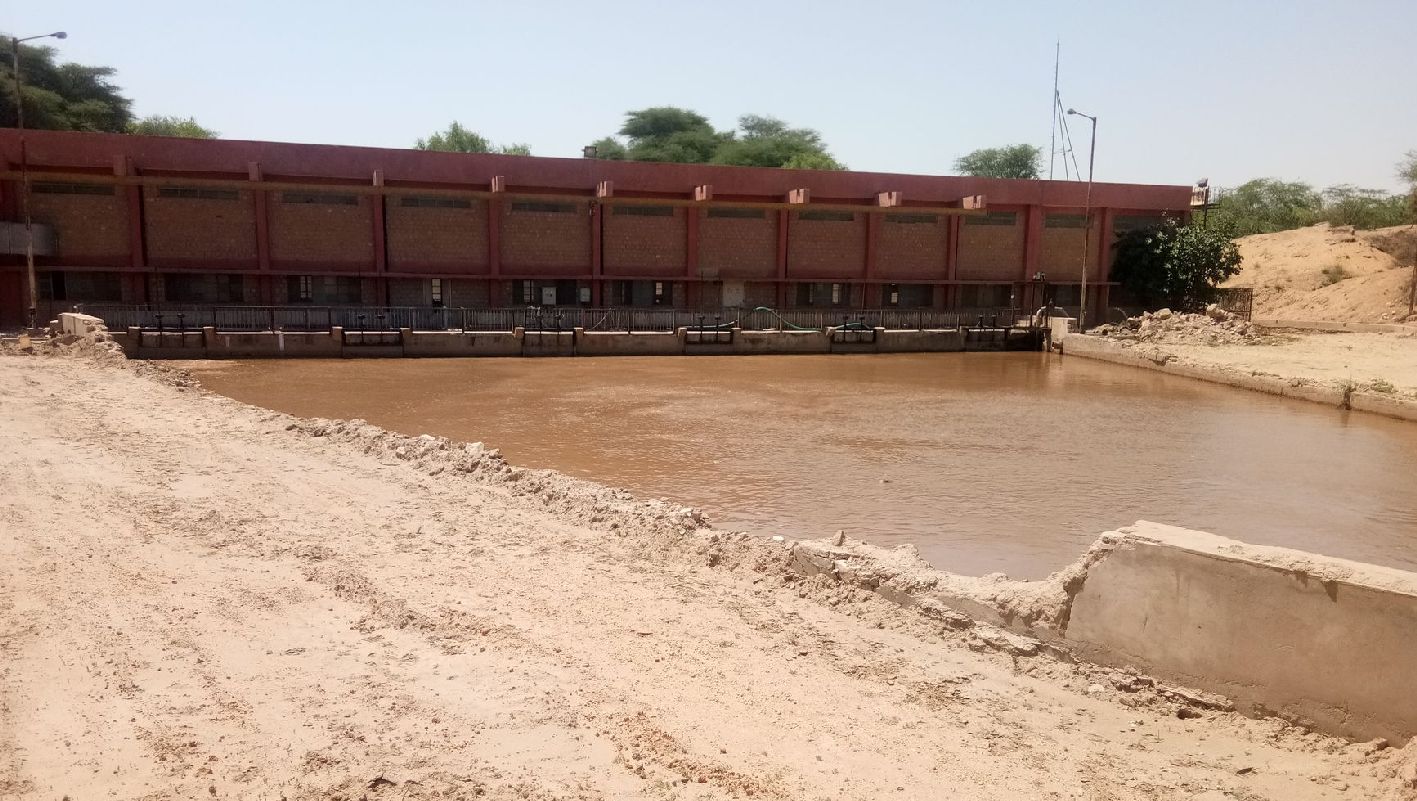 Fear of accident from removed walls of Lift canal in jaisalmer