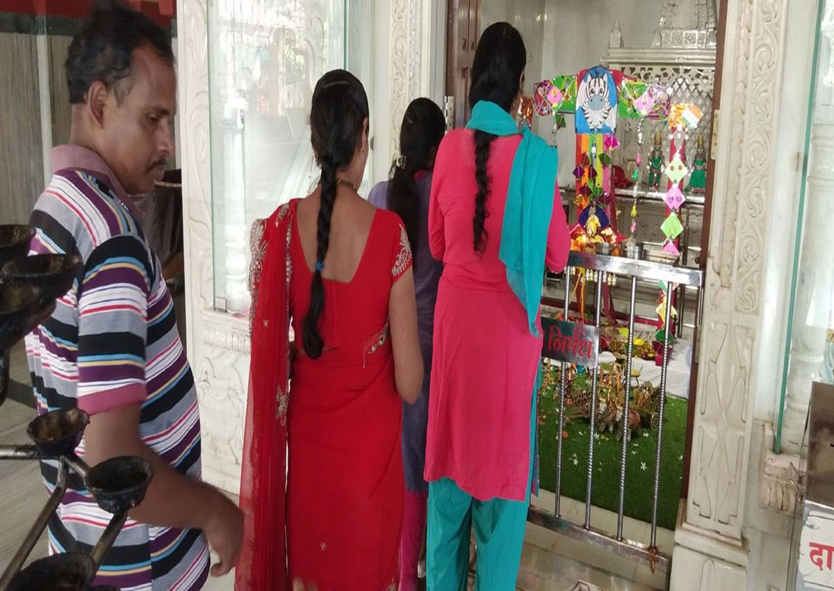 कृष्ण जन्मोत्सव: मंदिरों में उमड़े श्रद्धालु