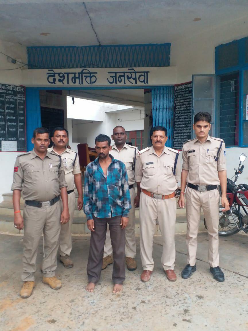 Police of four police stations arrested the sellers of cannabis