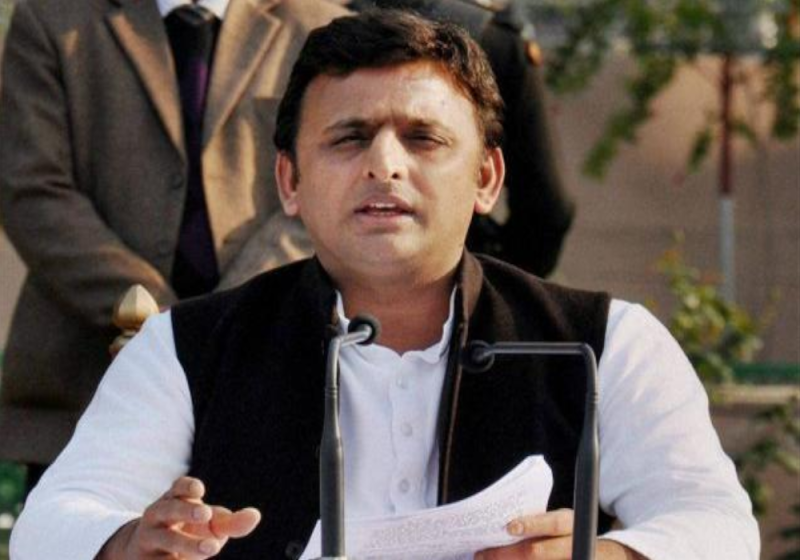 बसपा का यह नेता सपा में होगा शामिल, अखिलेश यादव का दांव, संगठन में भी बड़े उलटफेर की तैयारी