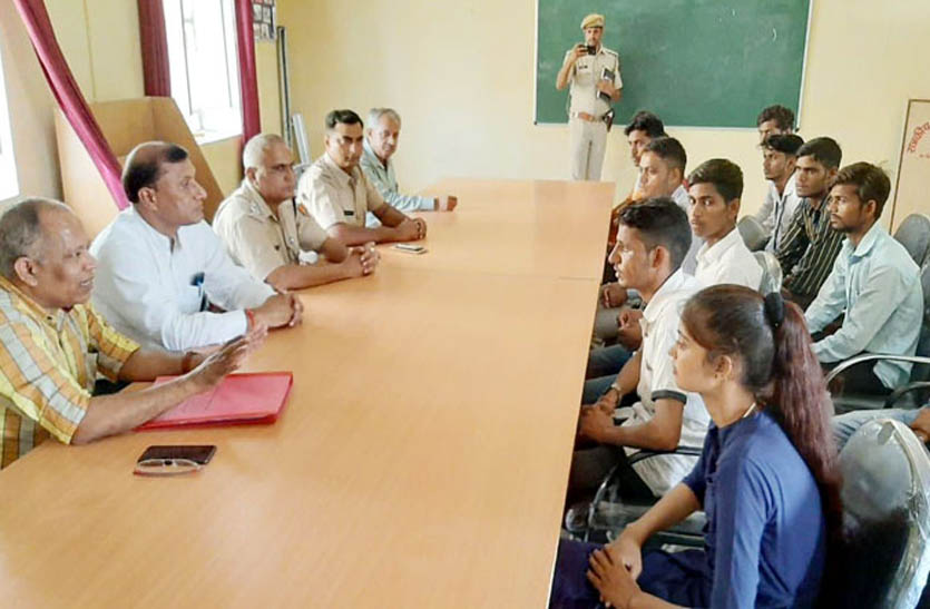 मालपुरा में छात्र संघ चुनावों के लिए 11 छात्र व 2 छात्राएं चुनाव मैदान में, शांतिपूर्ण मतदान की सभी व्यवस्थाएं पूरी