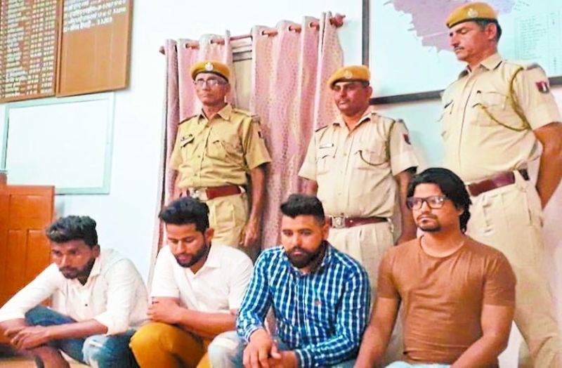 बेरोजगार युवाओं को टे्रनिंग देकर बनाया जा रहा निशाना, जाने क्या है मामला