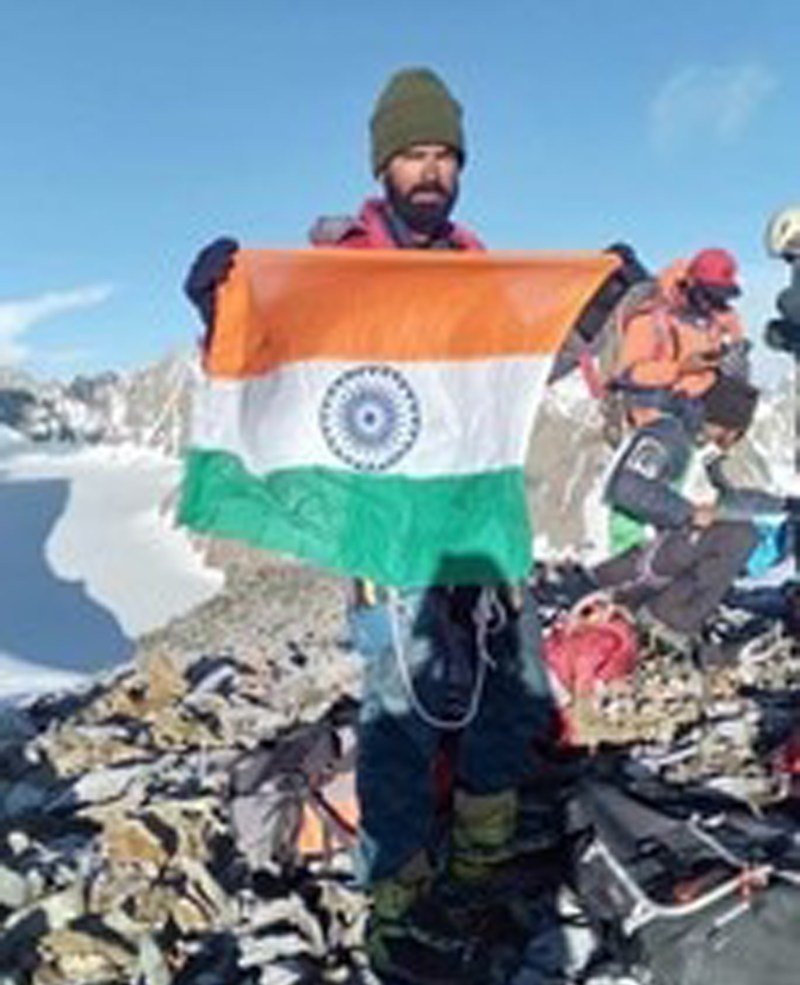 shashank tiwari on Shigri Glacier