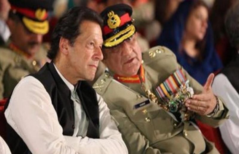 imran-khan-with-gen-bajwa.jpg