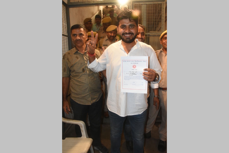ravindra singh bhati makes history after winning JNVU elections