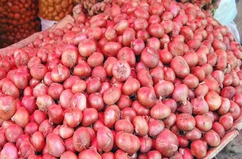 Onion Bhavantar Payment Scheme 2018 - प्याज खरीदी घोटाला, कृषि मंत्री को शिकायत