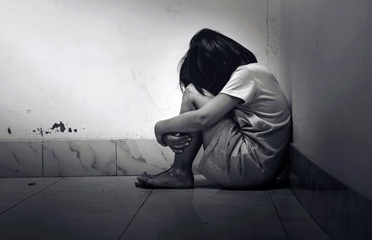 Rape with child: नाबालिग का किया रेप: १३ साल की मासूम को बनाया हवस का शिकार, 12 साल की सजा