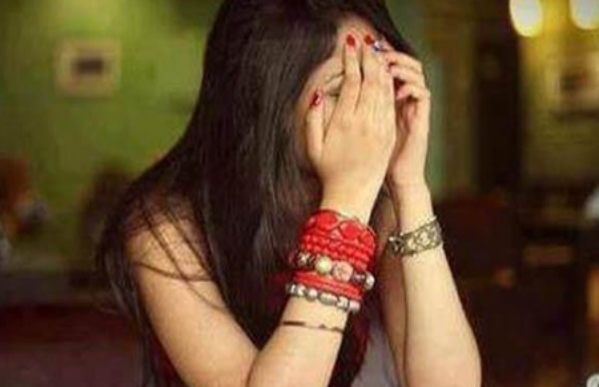 दो साल तक उसके जिस्म से खेलता रहा, जब मन भर गया तो मंगलसूत्र बेच किया ऐसा काम...