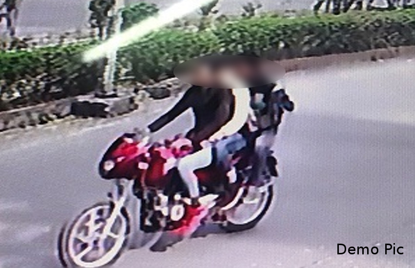 रुपयों का कलेक्शन कर लौट रहा था मैनेजर, पीछे से आए बाइक सवारों ने आंखों में मिर्ची डालकर लूट लिए 2 लाख रुपए