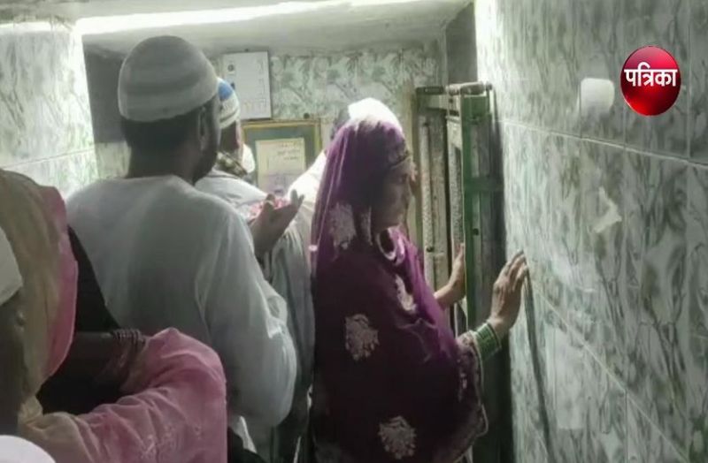 देश विदेश से बड़ी संख्या में यहां पहुंचते हैं जायरीन,72 घंटे के लिए खुलता है चिल्ला- देखें वीडियो