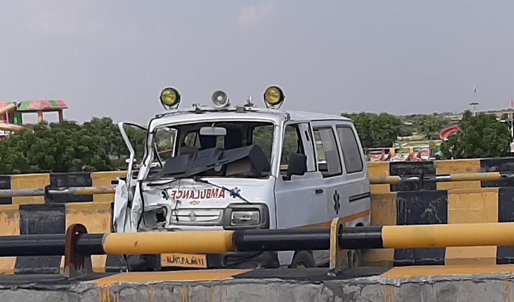 bikaner news- Ambulance-bike collision, one killed