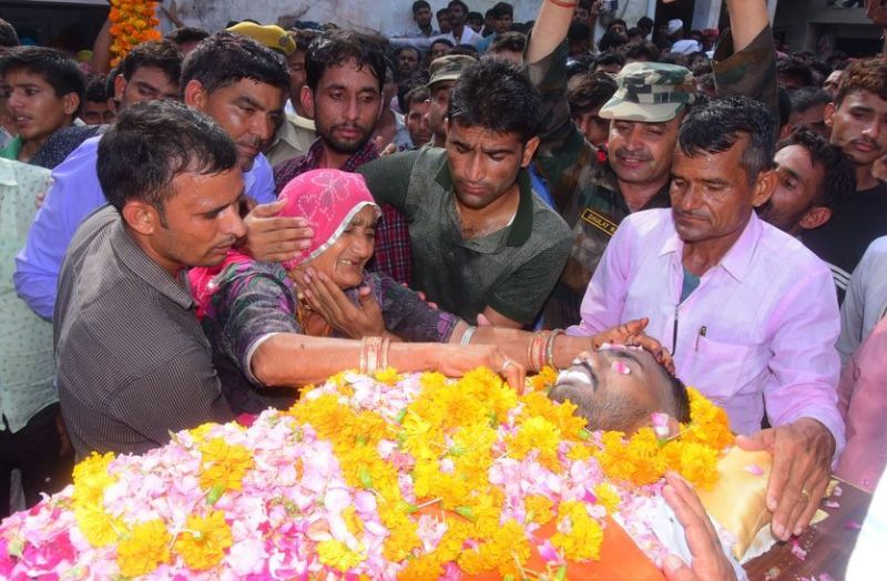 भाईयों के प्यारे, बहन के दुलारे और माता पिता के लाड़ले हेमराज जाट ने छोड़ा साथ