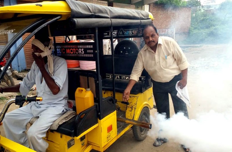 रोगों की रोकथाम के लिए कस्बे में कराई फोगिंग