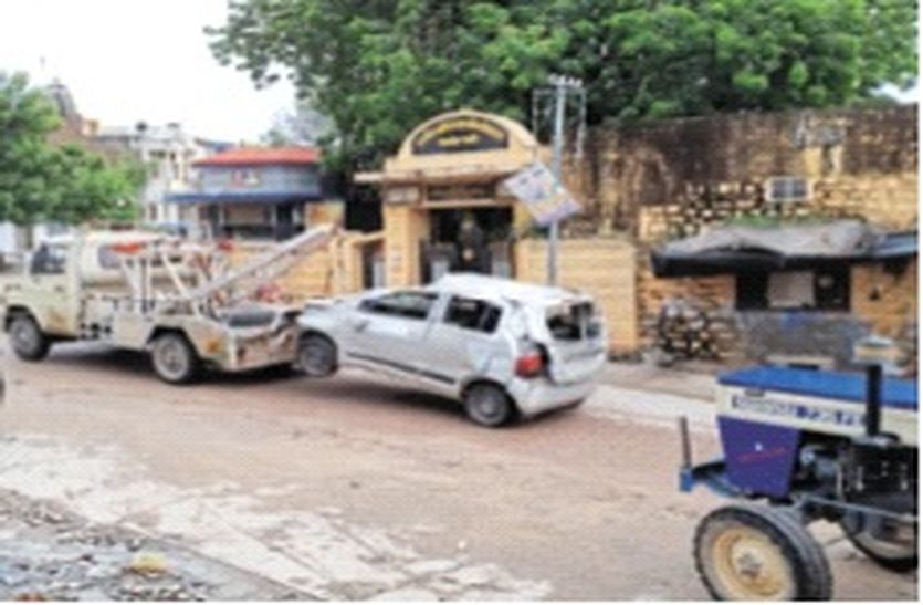 विद्यार्थियों की जान पर रहता है खतरा, बाइपास निर्माण को लेकर जिम्मेदार मौन