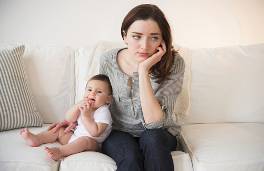 Postnatal Depression - शिशु की परवरिश को लेकर बना रहता है डर