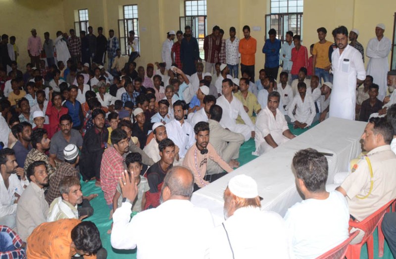 टोंक में बढ़ते नशे के कारोबार के खिलाफ एकजुट हुए लोग, दो जनों को पकड़ किया पुलिस के हवाले