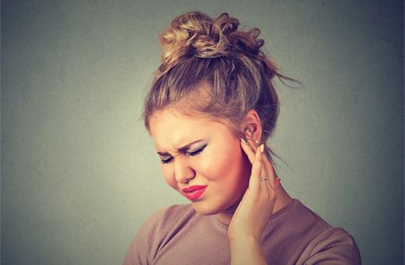 सर्दी-जुकाम या गले में परेशानी होने पर भी बहता कान