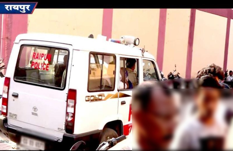 किडनैपर बेखौफ घूम रहा शहर में और पुलिस बता रही फरार, 1.5 महीनें पहले दर्ज हुई थी शिकायत