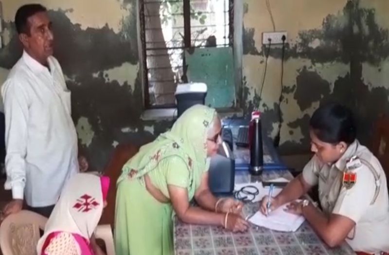 Teja Mela 2019: मेला देखना पड़ा महंगा , 4 महिलाओं की चेन पार