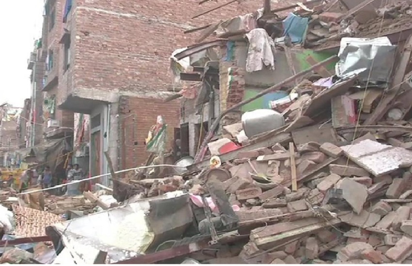 महाराष्ट्र: डोंगरी में निर्माणाधीन इमारत की दीवार गिरी, 1 शख्स की मौत