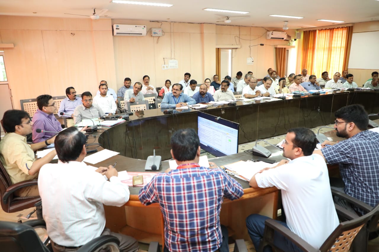 sikayto ka nahi ho raha niptara