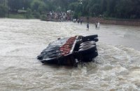 Villagers rescued driver-cleaner with truck in Bhanura River