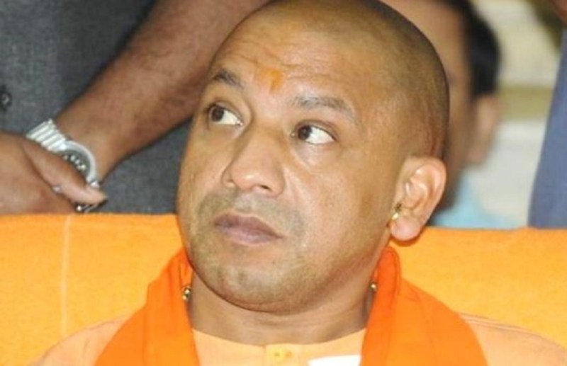 DM always give threats of FIR, People complains to CM