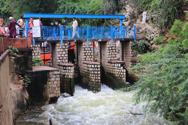 anasagar lake water flows