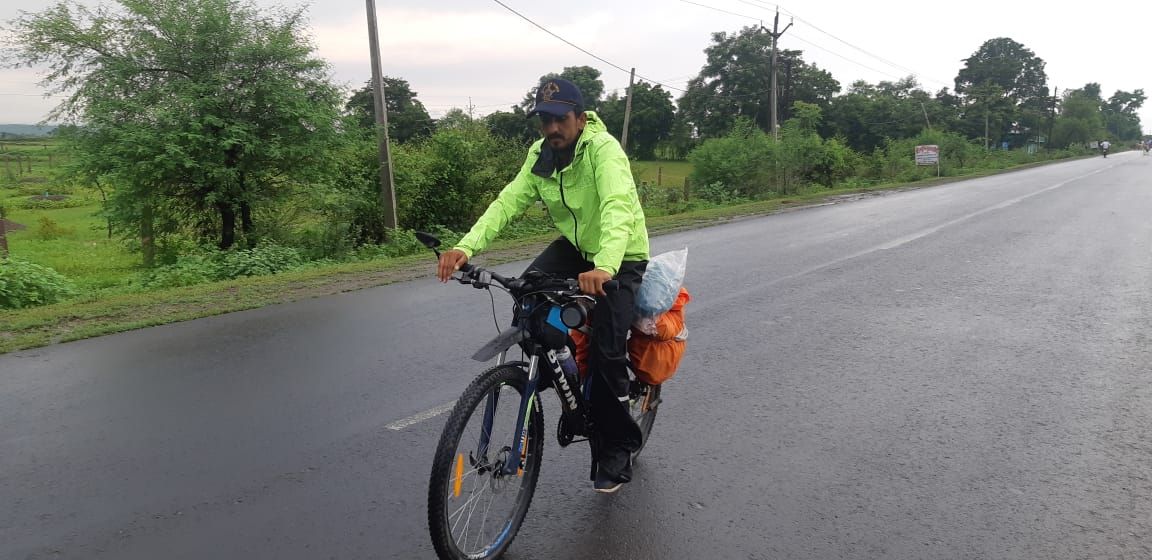 Cycle Run for Greenery: Rider Narpat Singh Raj reached damoh