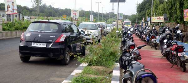 smart road Encroachment