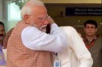 नरेंद्र मोदी का चंद्रयान-2 की लैंडिंग देखने आना वैज्ञानिकों का दुर्भाग्य बन गया