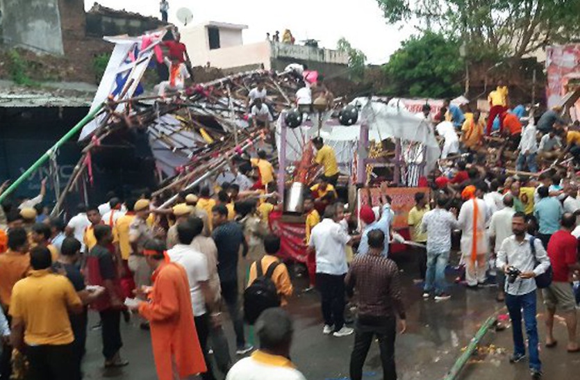 कोटा में तूफानी हवाओं ने मचाई तबाही, अनंत चतुर्दशी जुलूस में मची अफरा-तफरी, 2 लोग घायल, कई पेड़ धराशाही