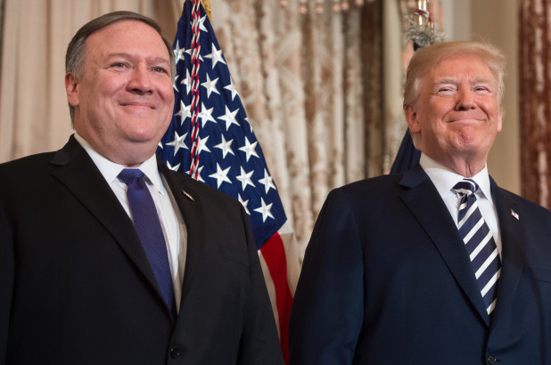 Mike pompeo with Donald Trump