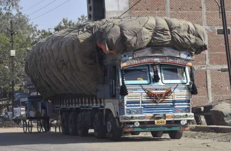 दिल्ली में ओवरलोडिंग के लिए अब तक का सबसे बड़ा चालान