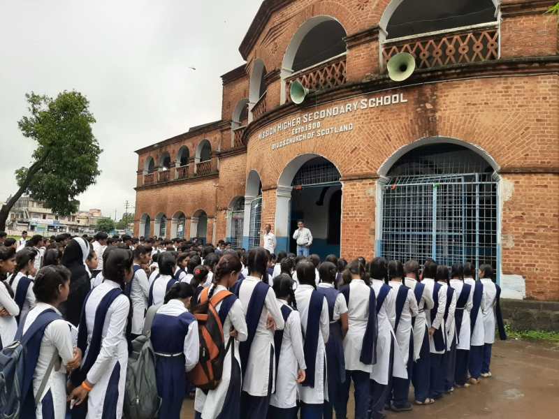 हिंदी हमारा अभिमान है, हिंदी हर भारतवासी का स्वाभिमान