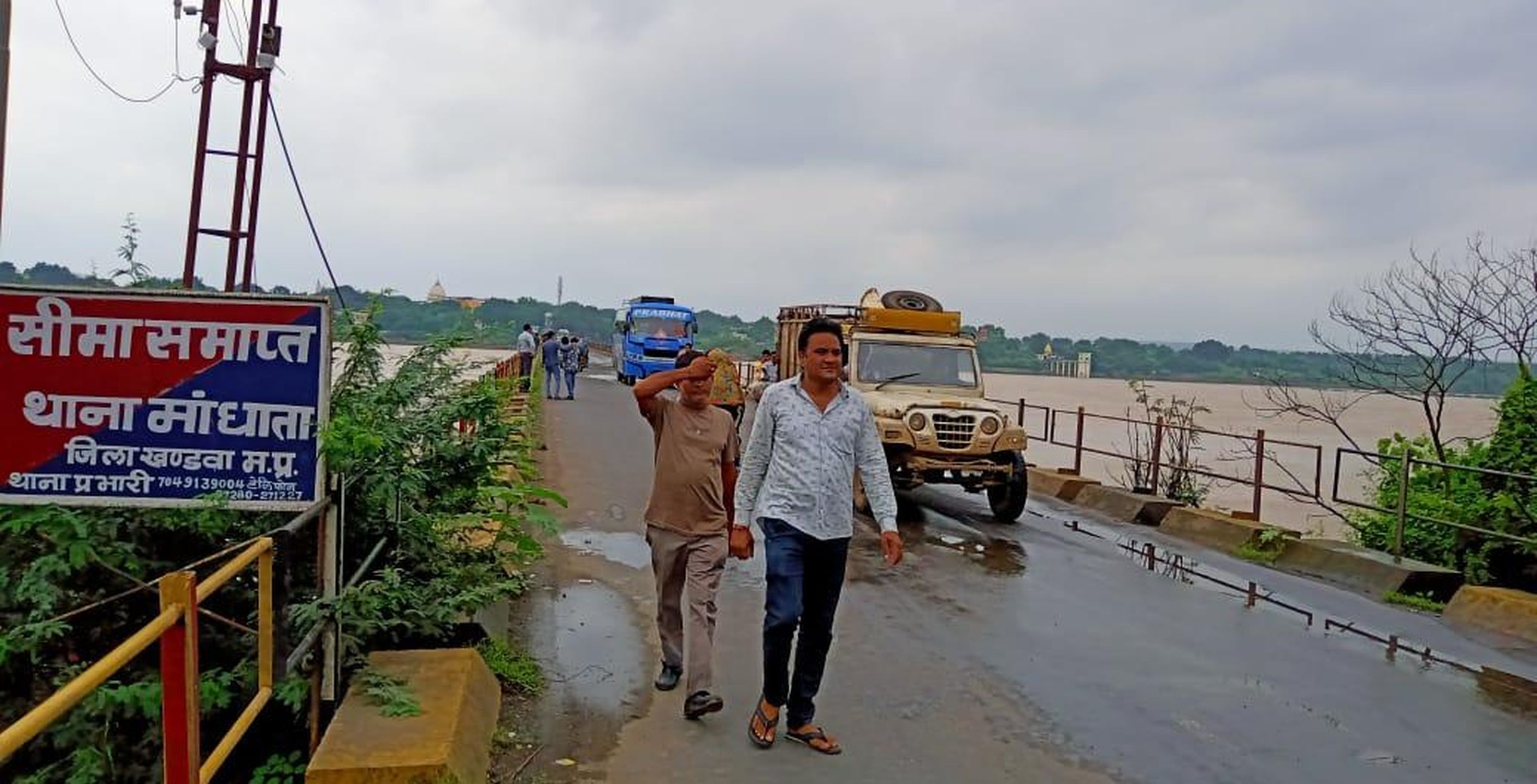 Morattka Bridge opened on the seventh day, the water level of Narmada river decreased