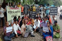 ओमाईगॉड: म्हाडा से अपनी जिंदगी की इसलिए भीख मांग रहे हजारों माहुलवासी?