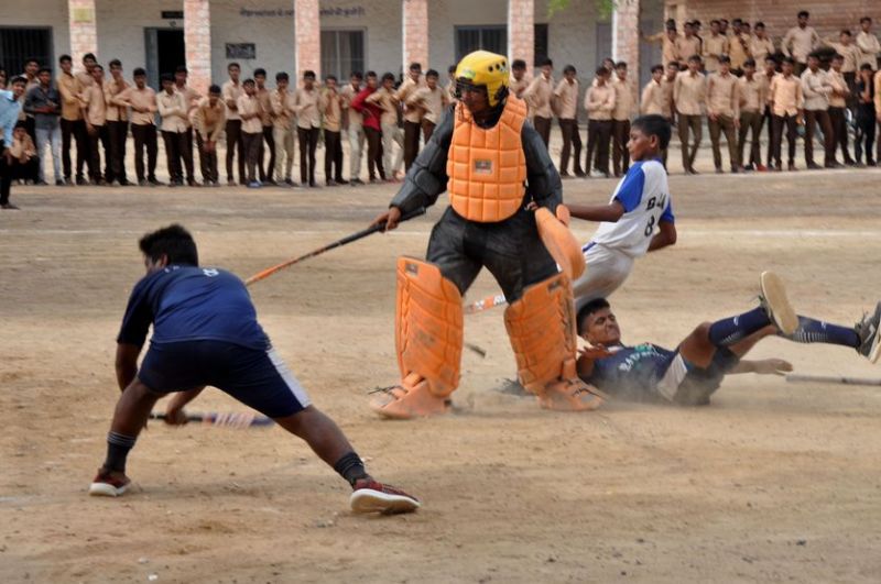बाड़मेर में हॉकी का रोमांच, खिलाड़ी दिखा रहे दमखम