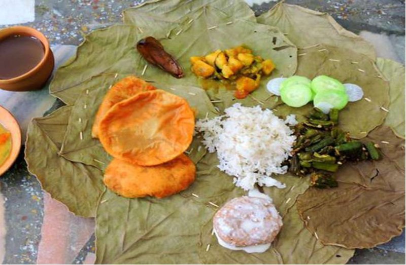 पितृ पक्ष में केवल ऐसे भोजन को ही खाते हैं पितृगण