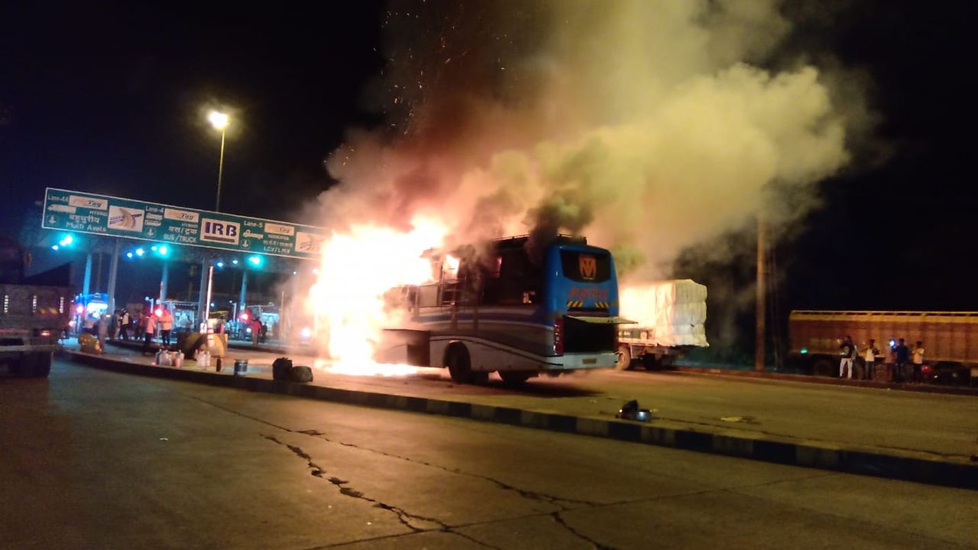 Surat News; लक्जरी बस में अचानक भडक़ उठी आग