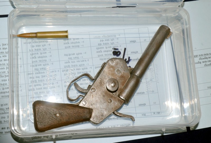 Student arrested with baggage and cartridge