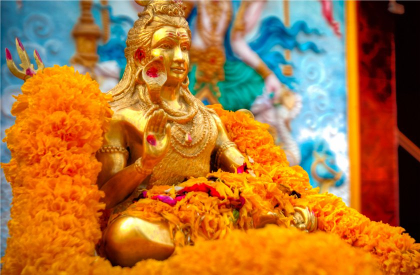 भगवान को दी जाने वाली मंत्र पुष्पांजलि के पीछे छिपा अद्भूत रहस्य