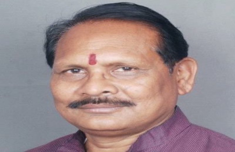 छत्तीसगढ़ के स्कूली शिक्षा मंत्री का पैसों से भरा बैग ट्रेन के अंदर से चोरी, इस वजह से नहीं लिखवाया FIR