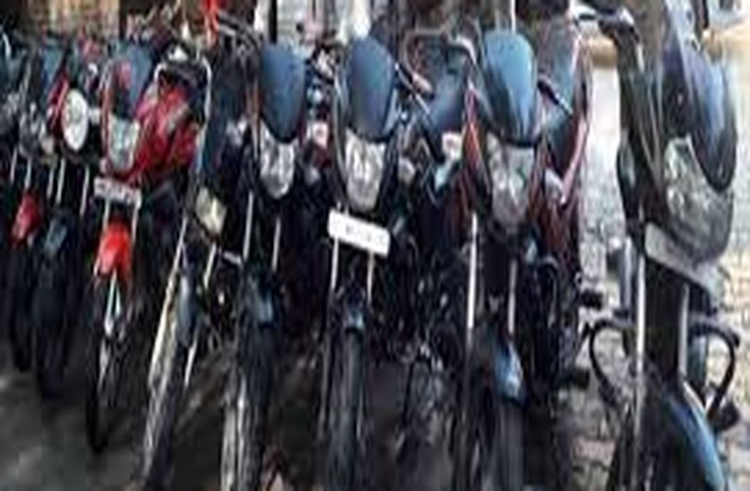 Two accused of two-wheeler theft arrested