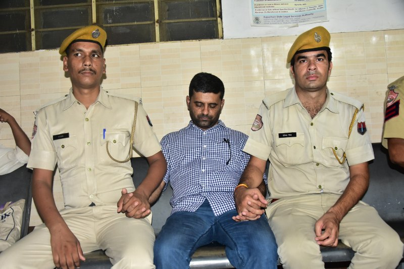 संजीवनी क्रेडिट को-ऑपरेटिव सोसाइटी: एक हजार करोड़ का घोटालेबाज पांच दिन के रिमांड पर