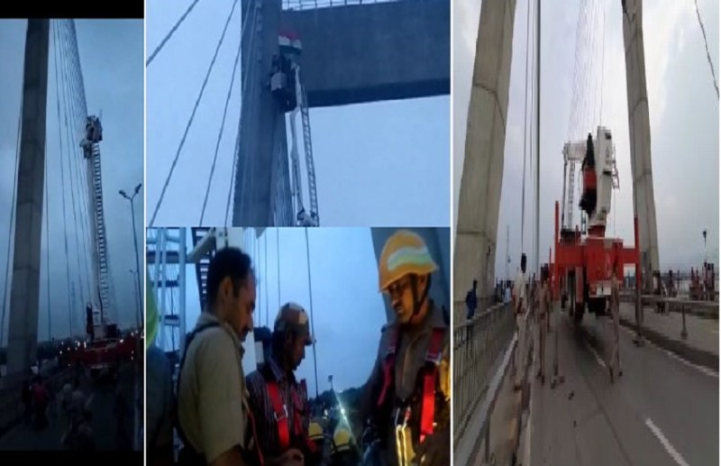 youth climb 100 feet, unique announcement on Chandrayan mission