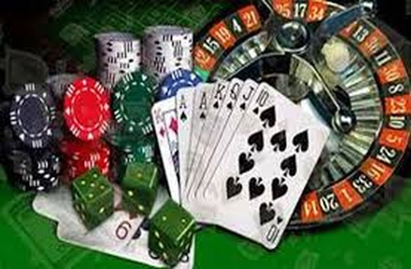 bikaner news : 24 caught in gambling in Sridungargarh