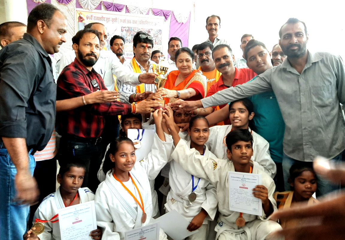 udaipur-runner-up-in-school-state-level-judo